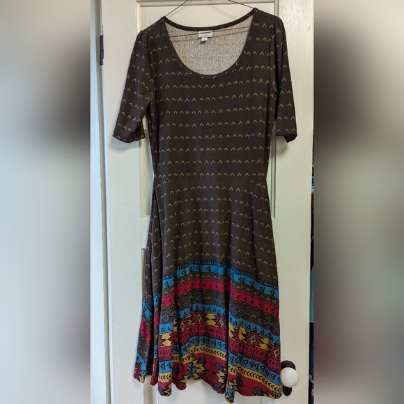Southwest Inspired LuLaRoe medium "Nicole" dress with pockets - Picture 1 of 9